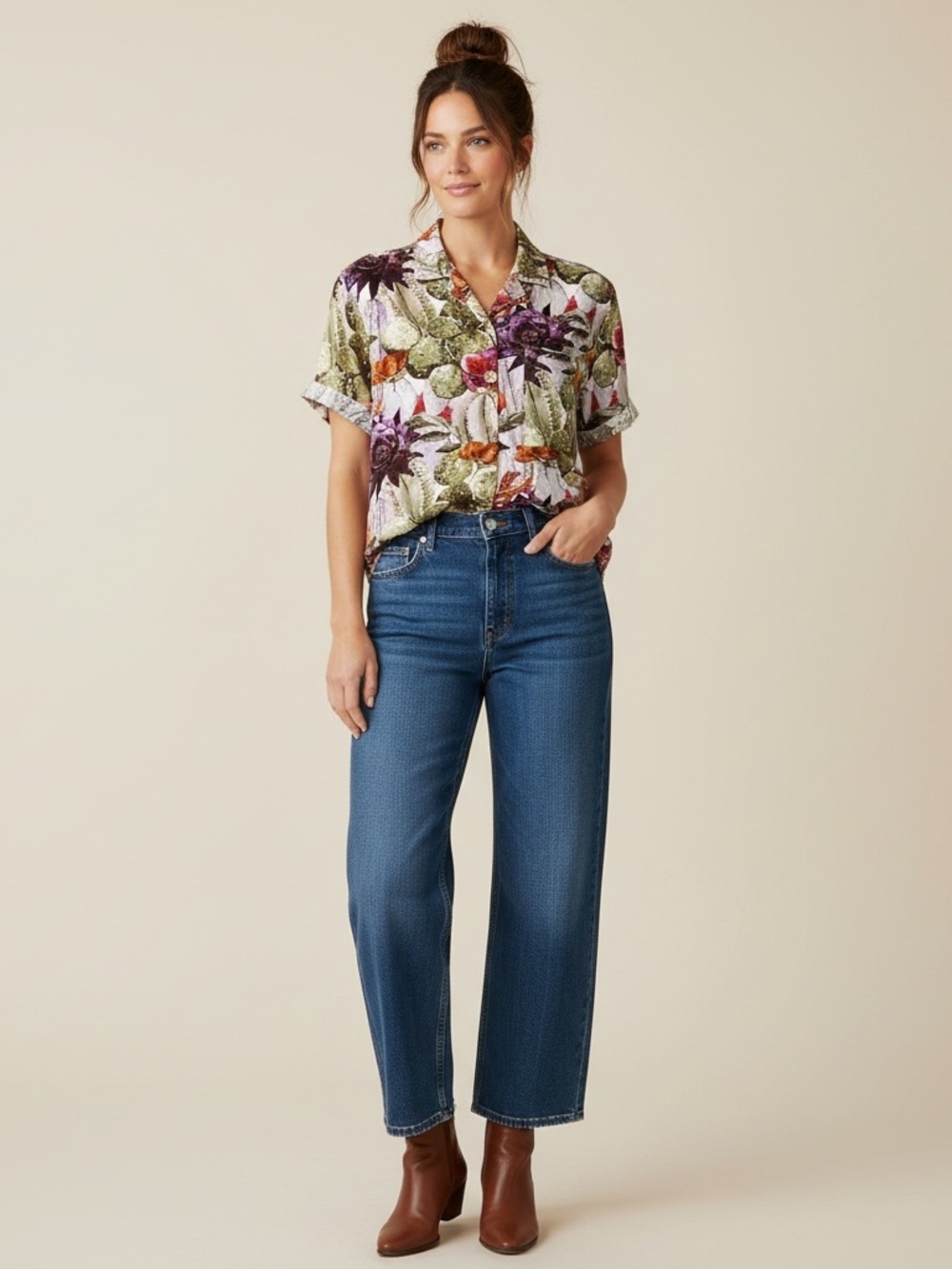 Wildfang The Empower Short Sleeve Button Up Shirt women’s size M